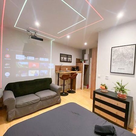 Le Pluvier D'Argent*Home Cinema Abbeville Eksteriør billede